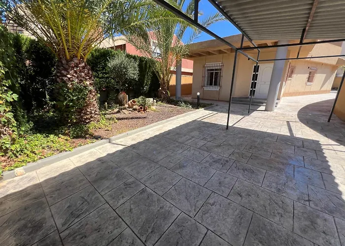 Chalet Con Piscina A 100M De La Playa La Manga