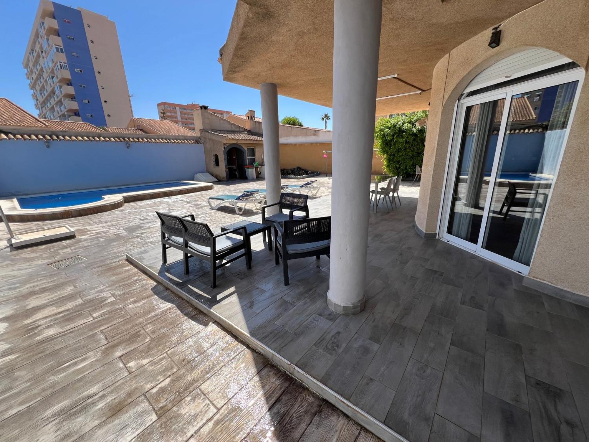 Con Piscina A 100m De La Playa Сasa de vacaciones La Manga del Mar Menor